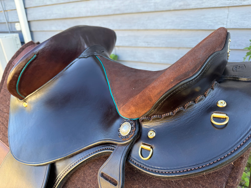 Hand Made “ Haswell”  Stock Fender Saddle.